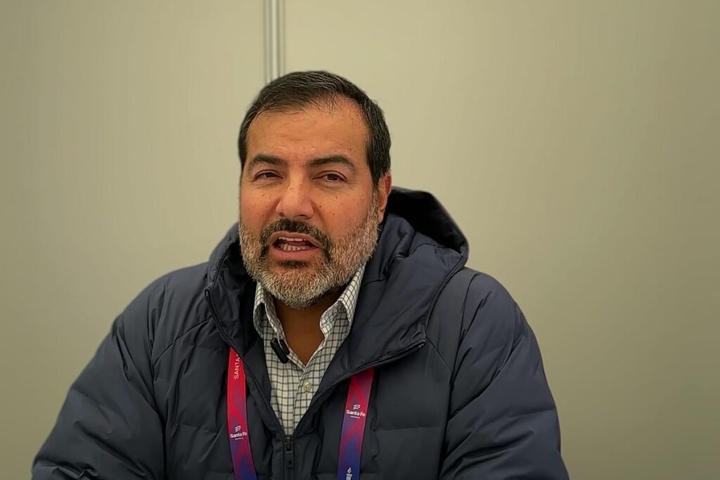 Carlos Manzur: “En Ecuador hay dos sistemas deportivos que compiten entre sí”